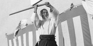 Aïkido 33 fondateur de l'aïkido O Sensei Morihei Ueshiba au Hombu Dojo